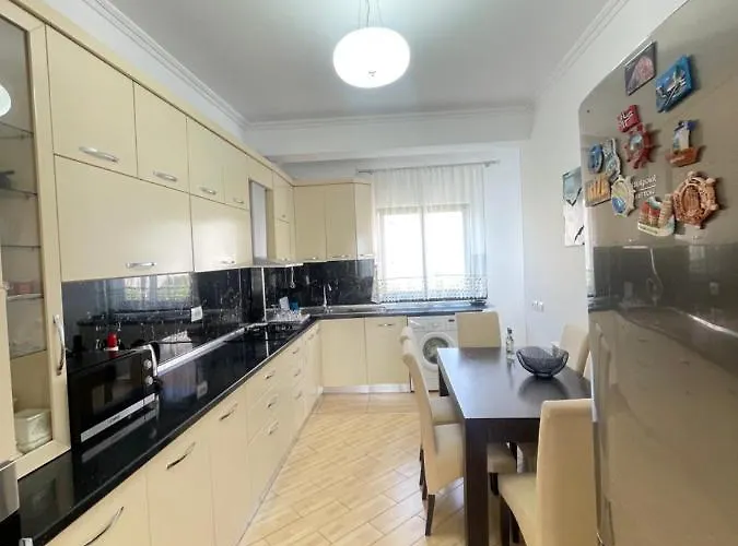 At Your Abroad - In Private House Lejlighed Tirana