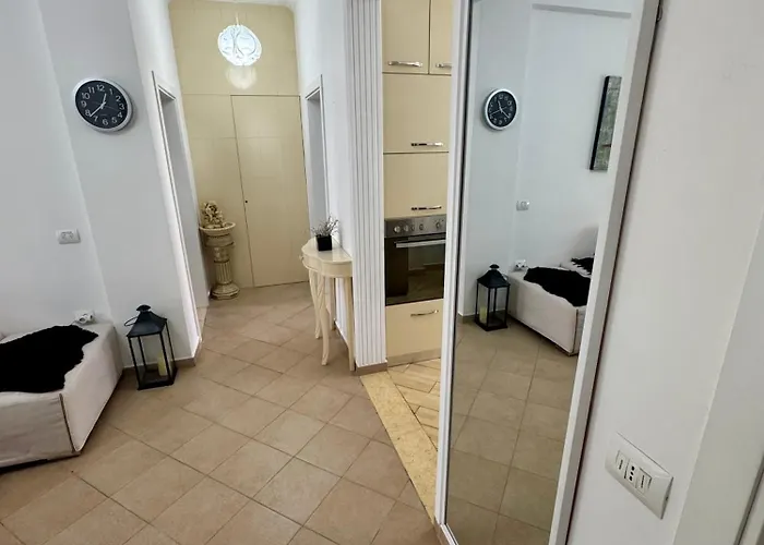 Apartment At Your Abroad - In Private House Tirana