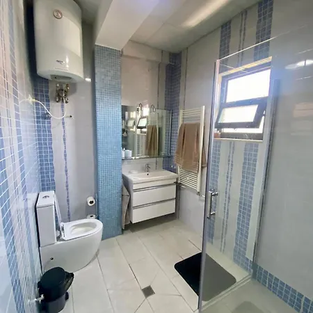 At Your Abroad - In Private House Apartment