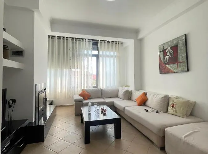 At Your Abroad - In Private House * ティラナ